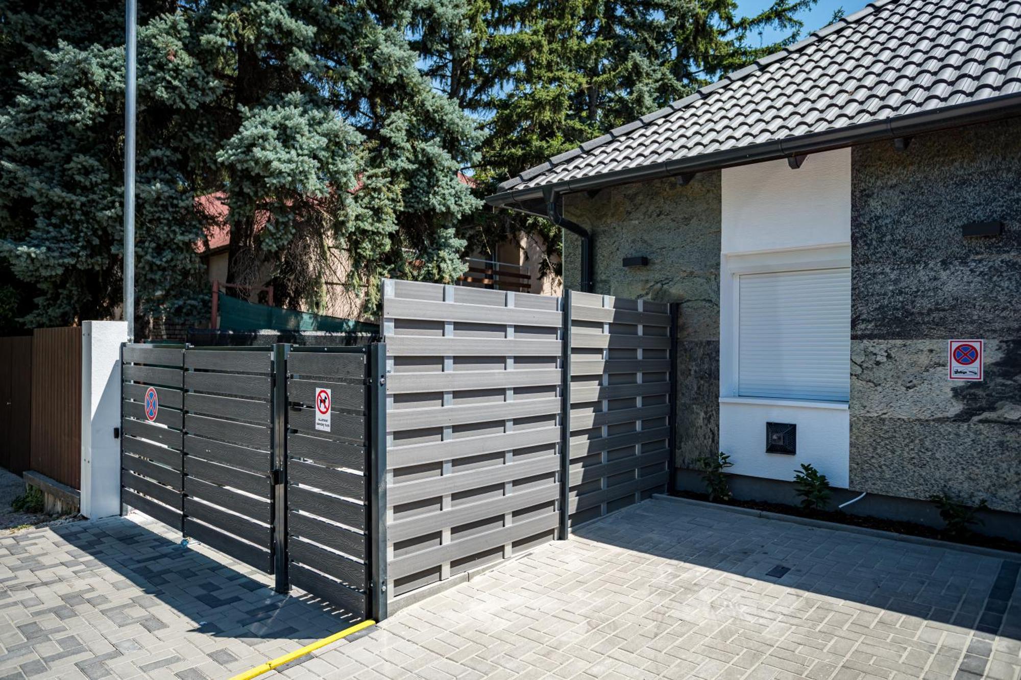 Balatonic Lime Apartmanhaz Siófok Esterno foto