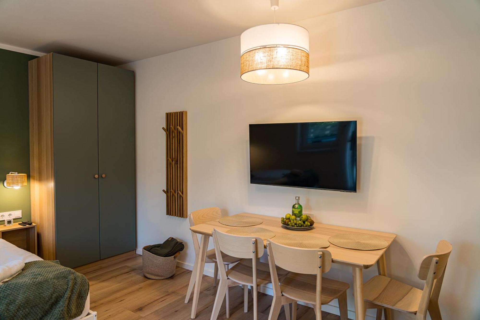 Balatonic Lime Apartmanhaz Siófok Esterno foto