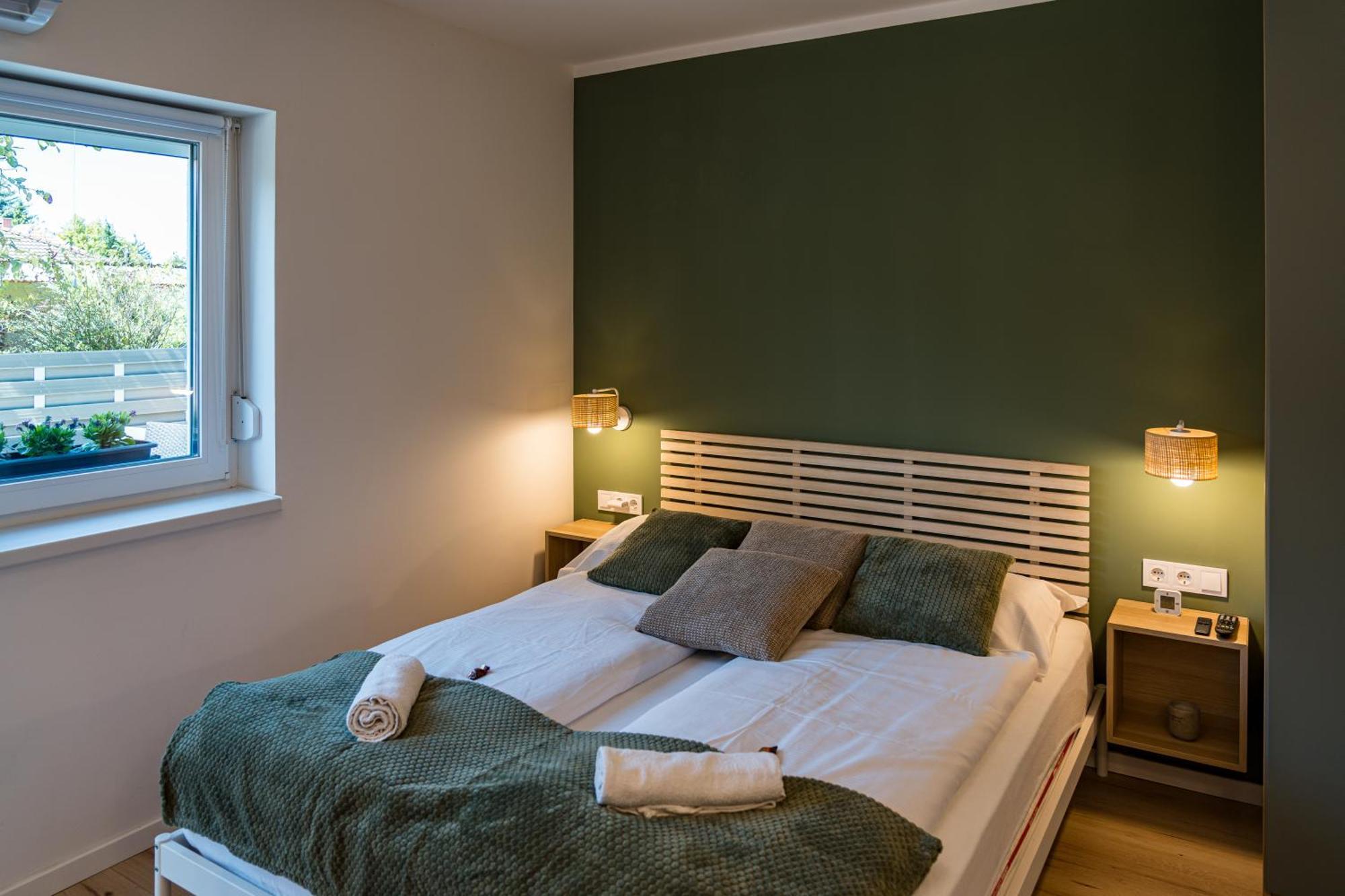 Balatonic Lime Apartmanhaz Siófok Esterno foto